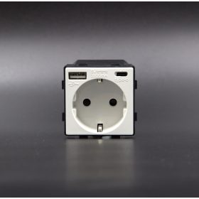 Z-Switch Dugalj 230V 16A (2P+F) + USB A+C Fehér